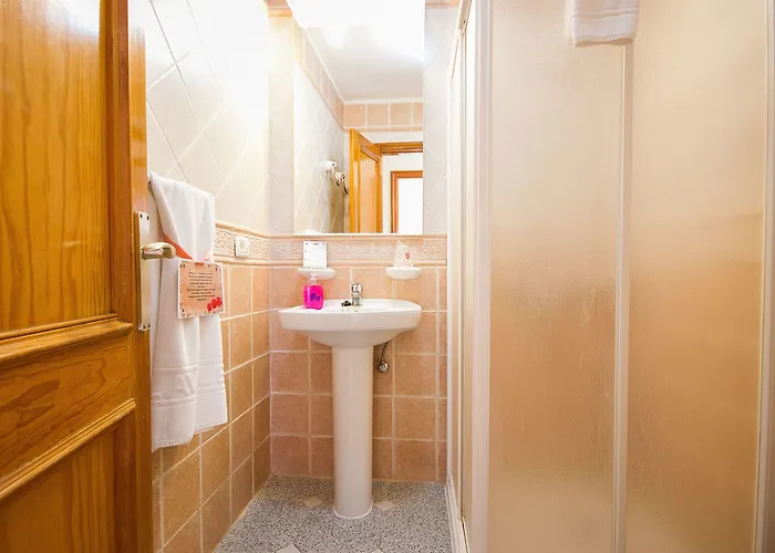 Aparthotel Ona Claveles Los Cristianos (Tenerife)