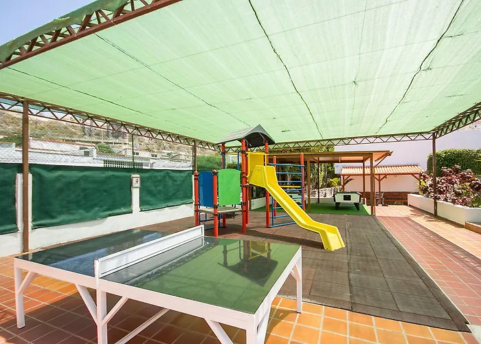 Ona Claveles Лос Кристианос