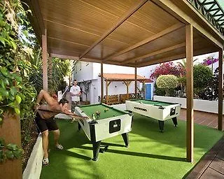 Ona Claveles Aparthotel 4*