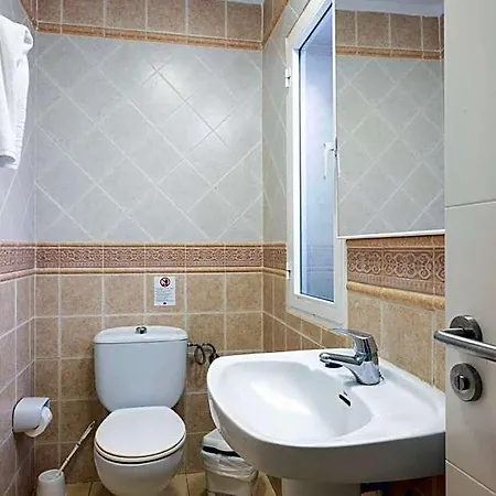 Ona Claveles Апарт-отель