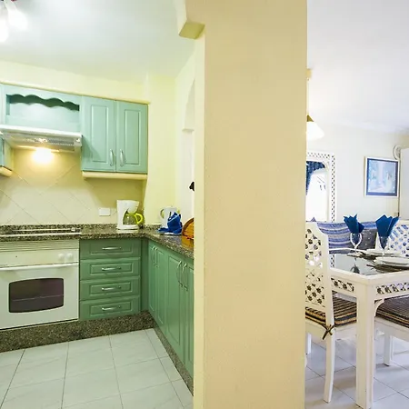 Ona Claveles 4* لوس كريستيانوس