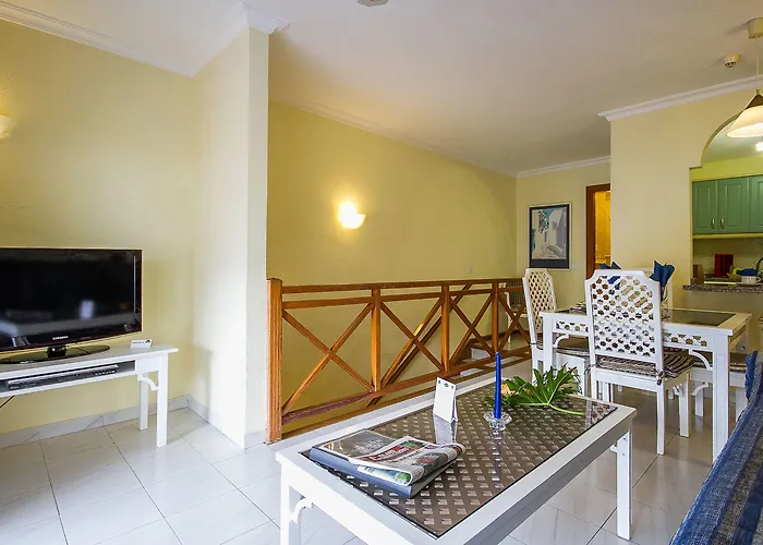 Ona Claveles Lejlighedshotel 4*